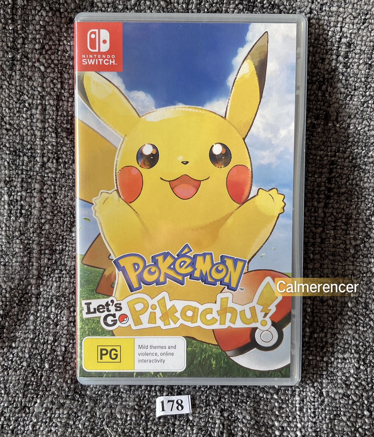 Pokemon Let's Go Pikachu Game - Nintendo Switch