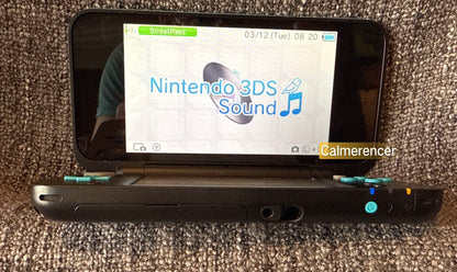 'New' Nintendo 2DS XL Console With Usb Charger - Black & Blue In great condition