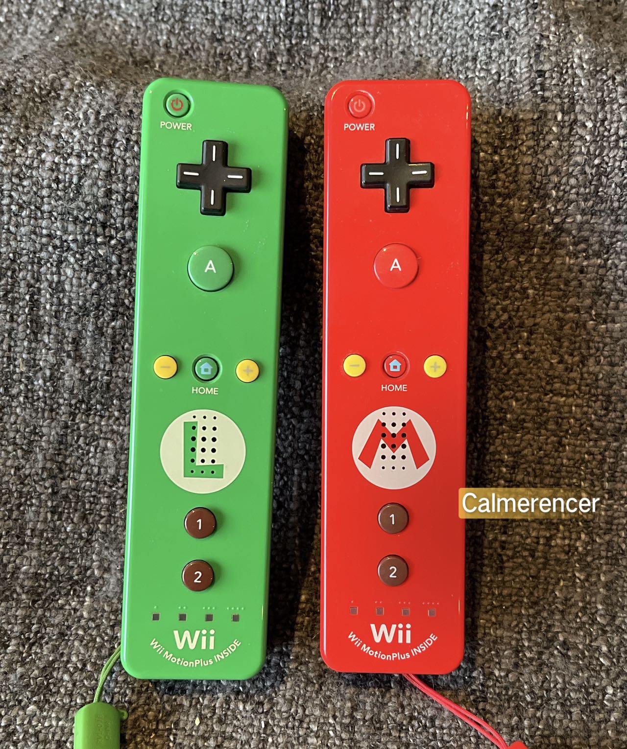 Mario & Luigi Nintendo Wii Limited Edition controllers - Genuine