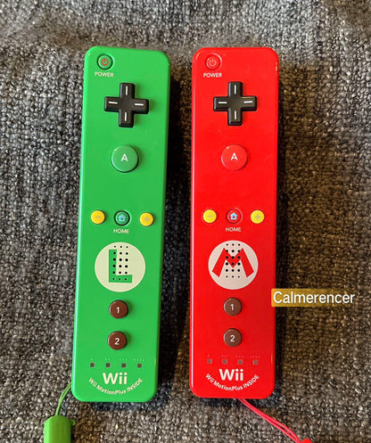 Mario & Luigi Nintendo Wii Limited Edition controllers - Genuine