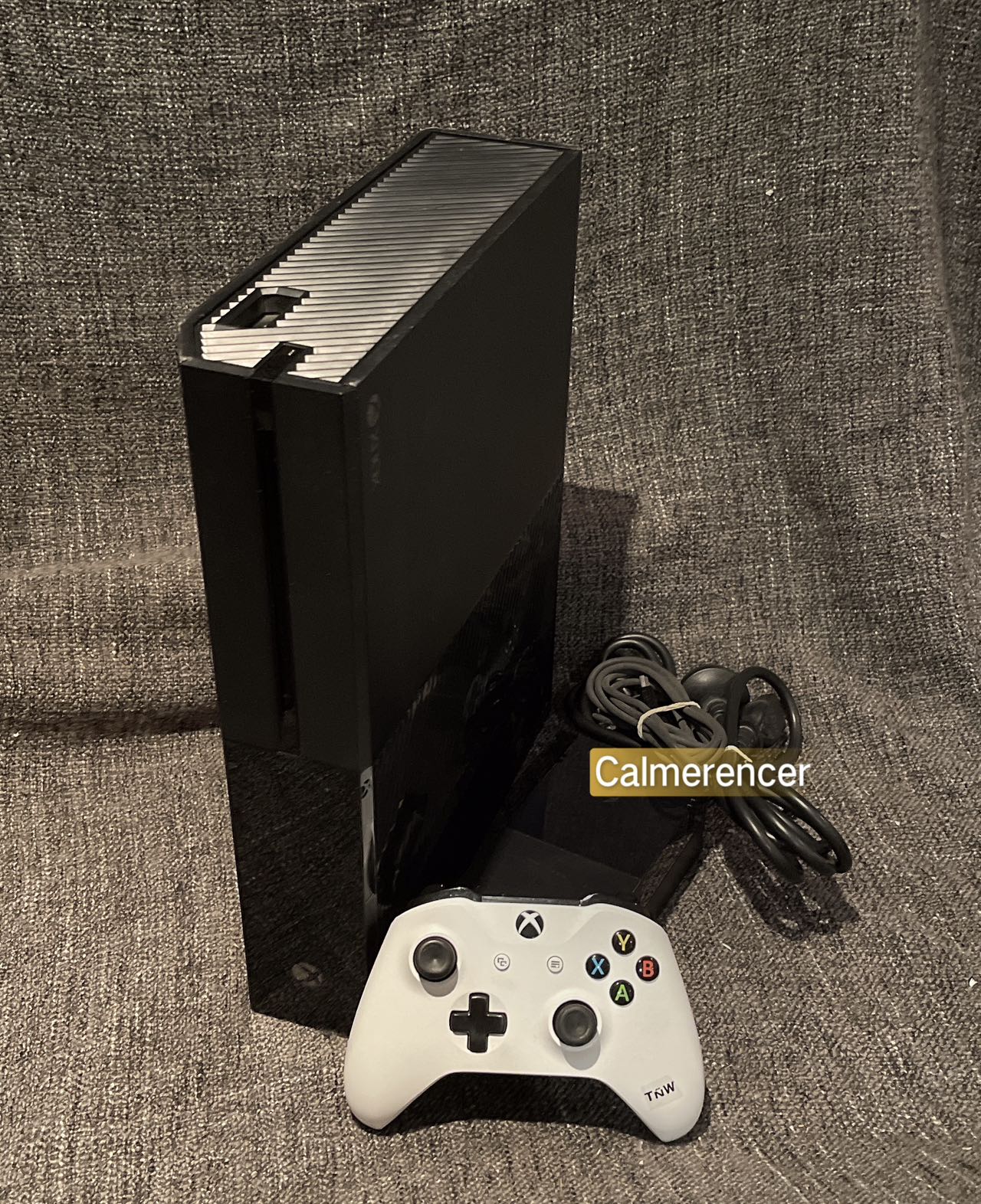 Xbox One 500Gb Console & Power Supply With Controller- Australian Pal Version