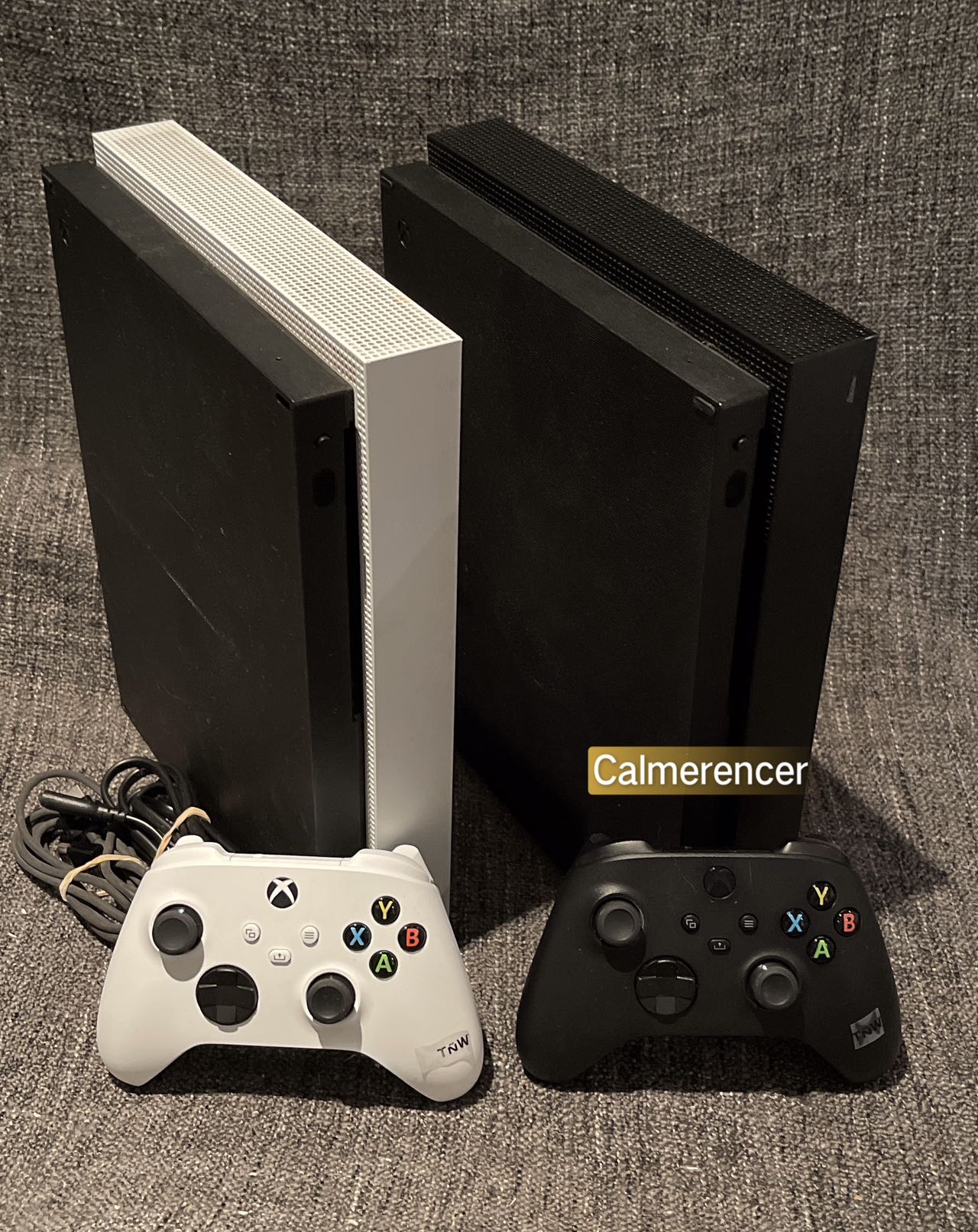 Xbox one X Console With Cords & Controller