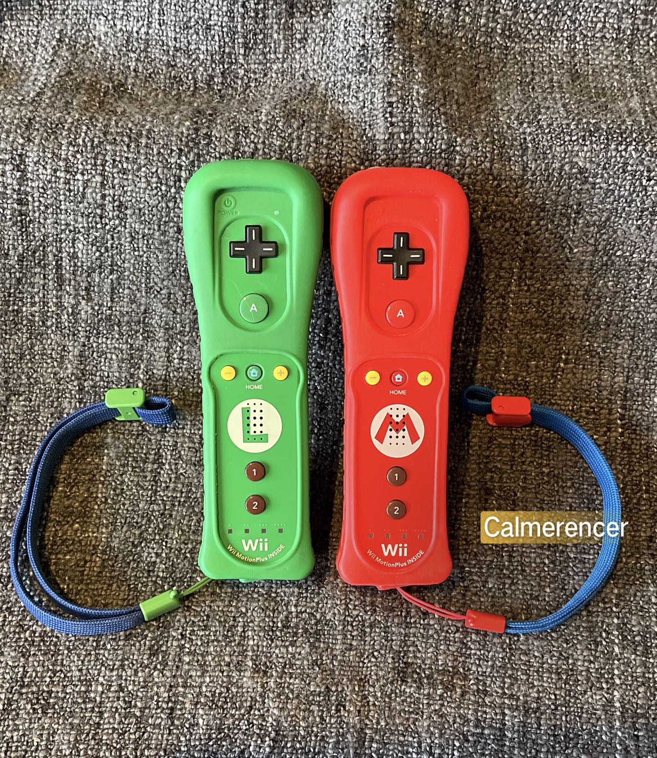 Mario & Luigi Nintendo Wii Limited Edition controllers - Genuine